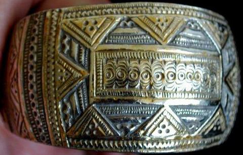 Antique Omani silver bracelet